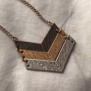 Arrow necklace